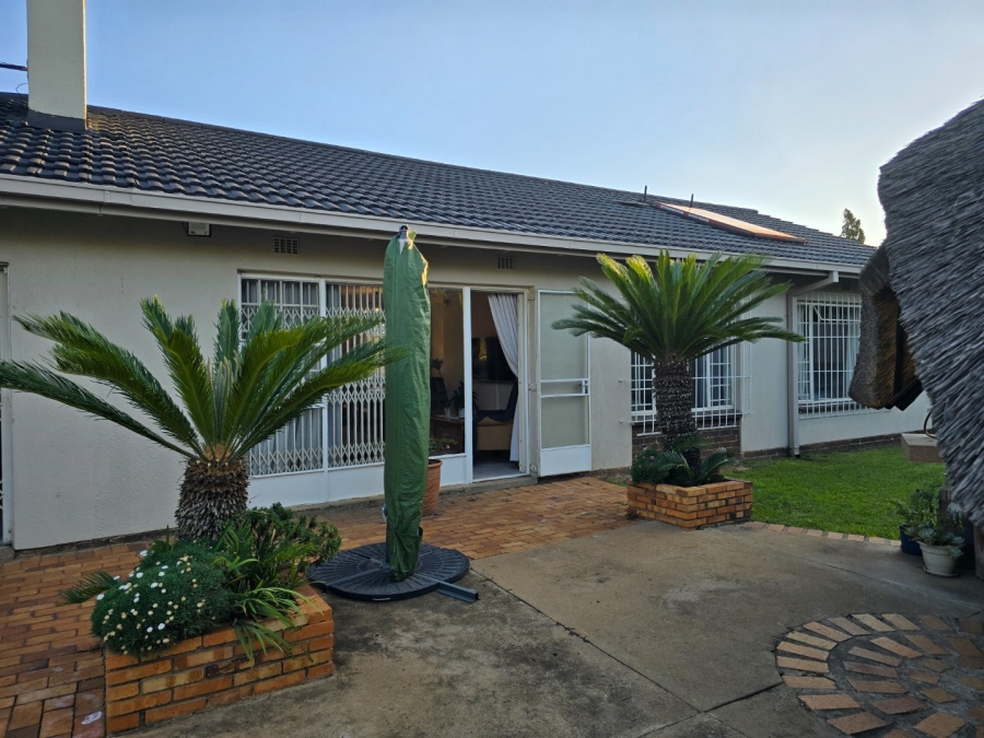 4 Bedroom Property for Sale in Marlands Gauteng