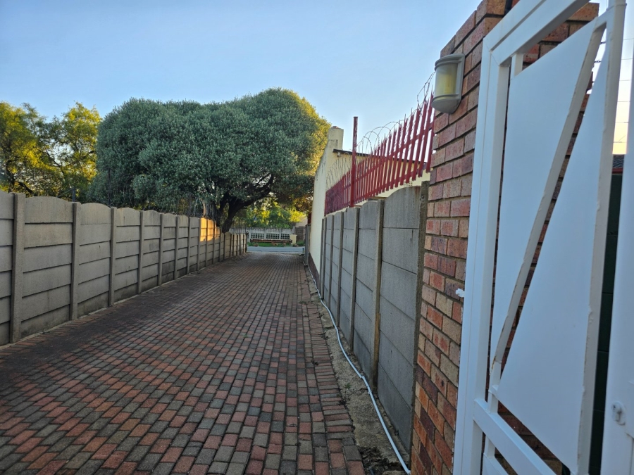 4 Bedroom Property for Sale in Marlands Gauteng