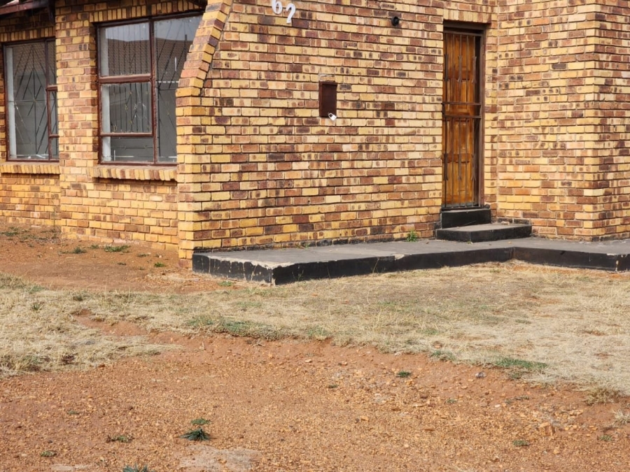  Bedroom Property for Sale in Etwatwa Gauteng