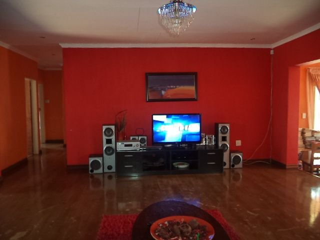 To Let 3 Bedroom Property for Rent in Philip Nel Park Gauteng