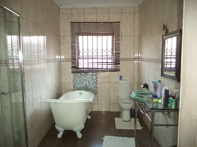 To Let 3 Bedroom Property for Rent in Philip Nel Park Gauteng