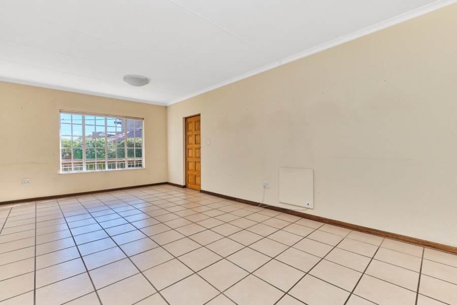 2 Bedroom Property for Sale in Wilgeheuwel Gauteng