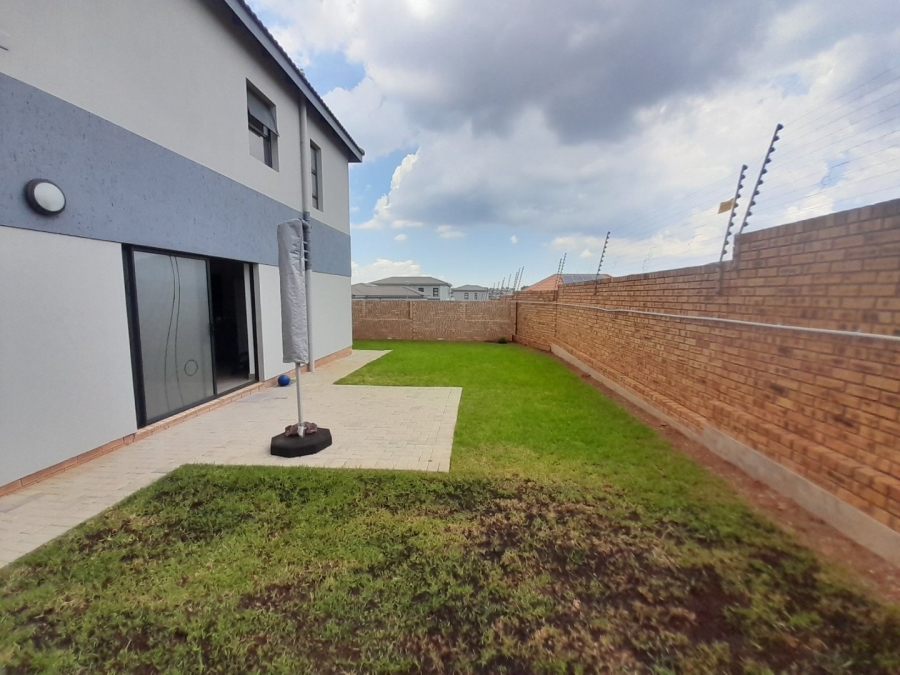 3 Bedroom Property for Sale in Thatchfield Ridge Gauteng