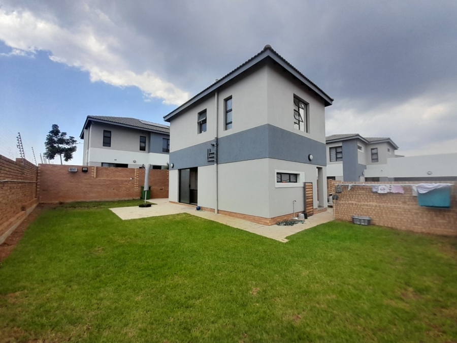 3 Bedroom Property for Sale in Thatchfield Ridge Gauteng