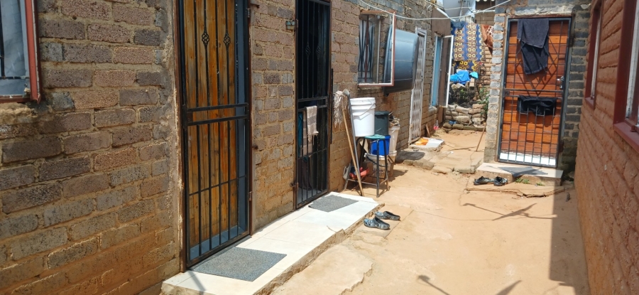 7 Bedroom Property for Sale in Cosmo City Gauteng