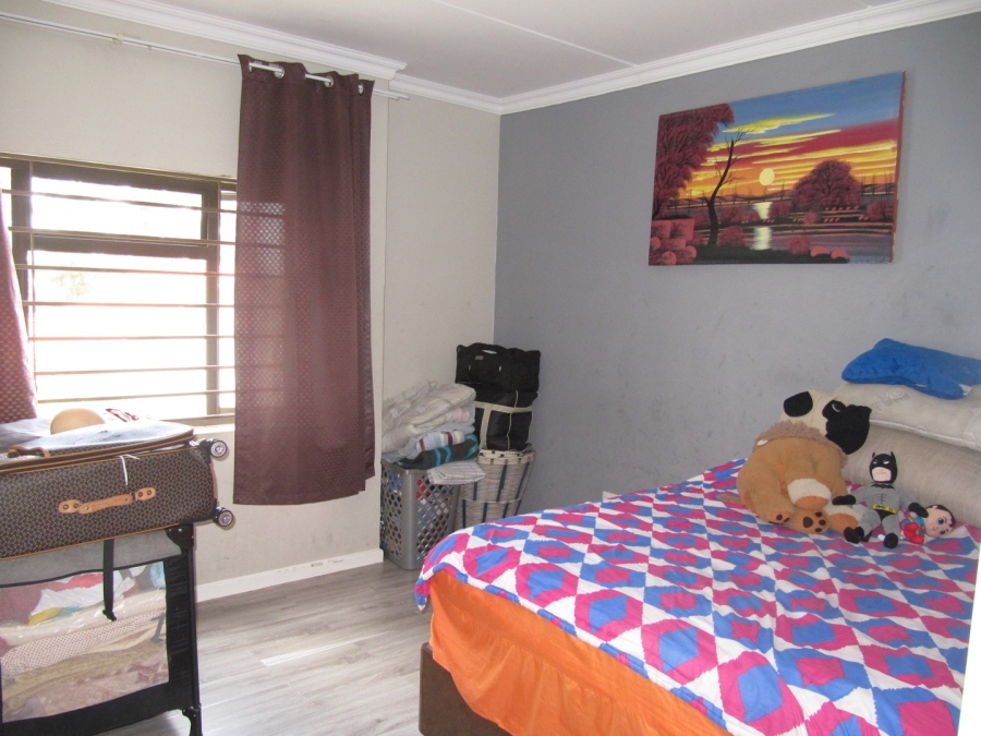 2 Bedroom Property for Sale in Broadacres Gauteng