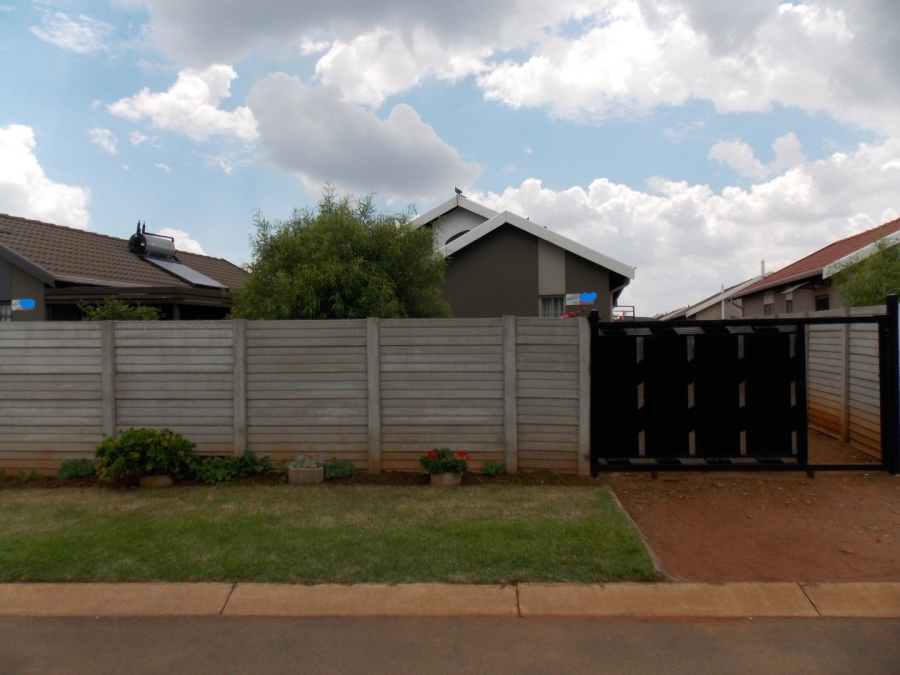 3 Bedroom Property for Sale in Sky City Gauteng