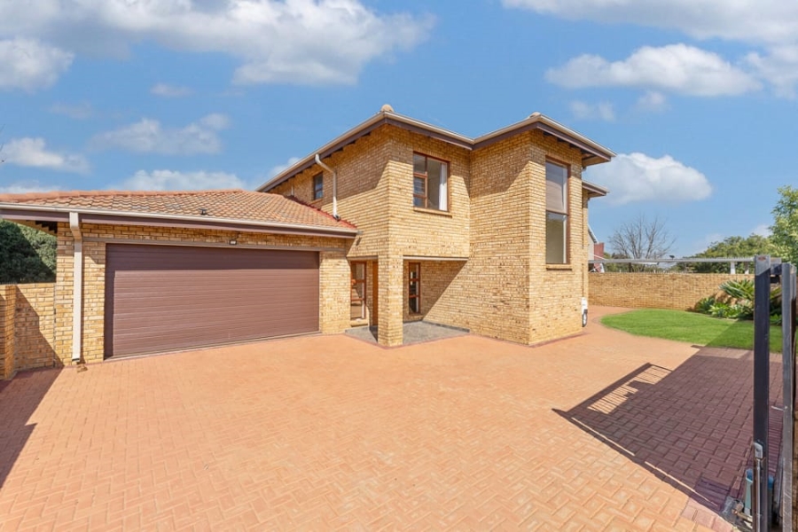 4 Bedroom Property for Sale in Vaal Marina Gauteng