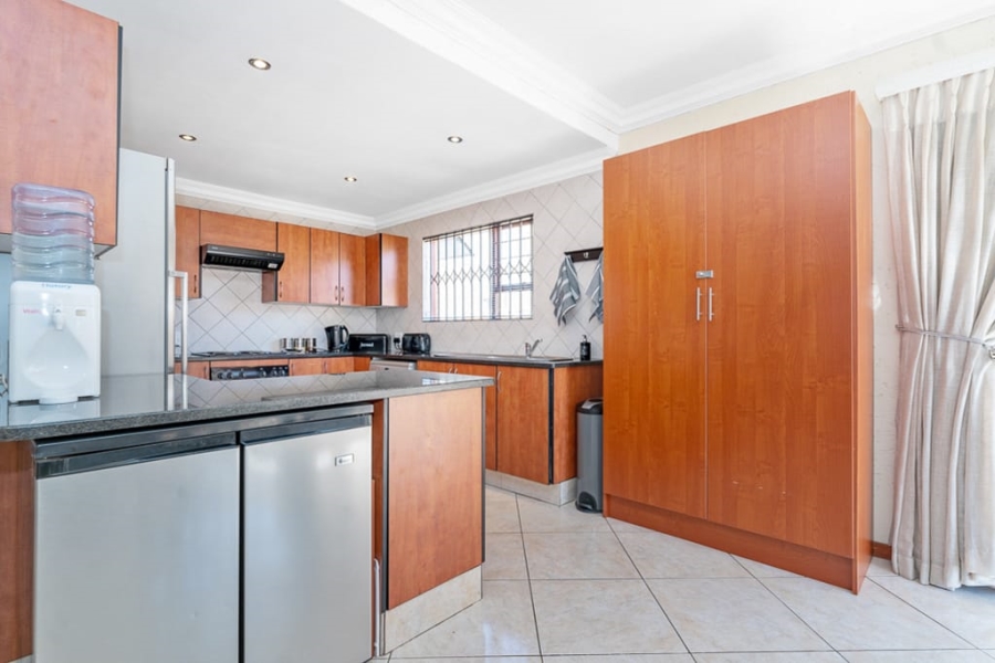 4 Bedroom Property for Sale in Vaal Marina Gauteng