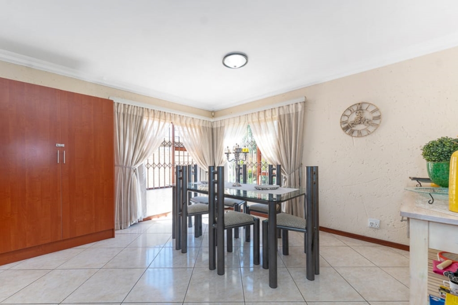 4 Bedroom Property for Sale in Vaal Marina Gauteng