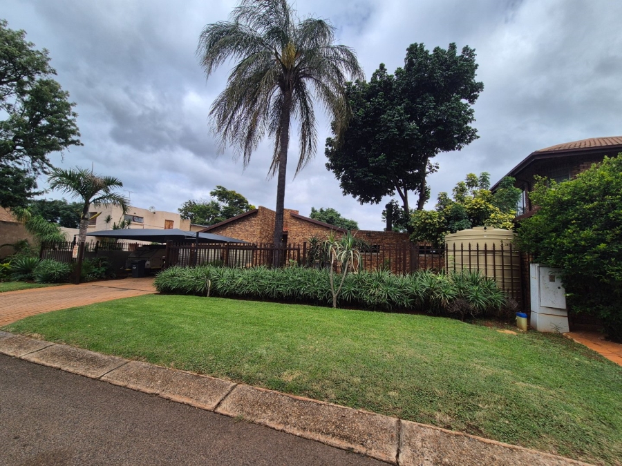 2 Bedroom Property for Sale in Sinoville Gauteng