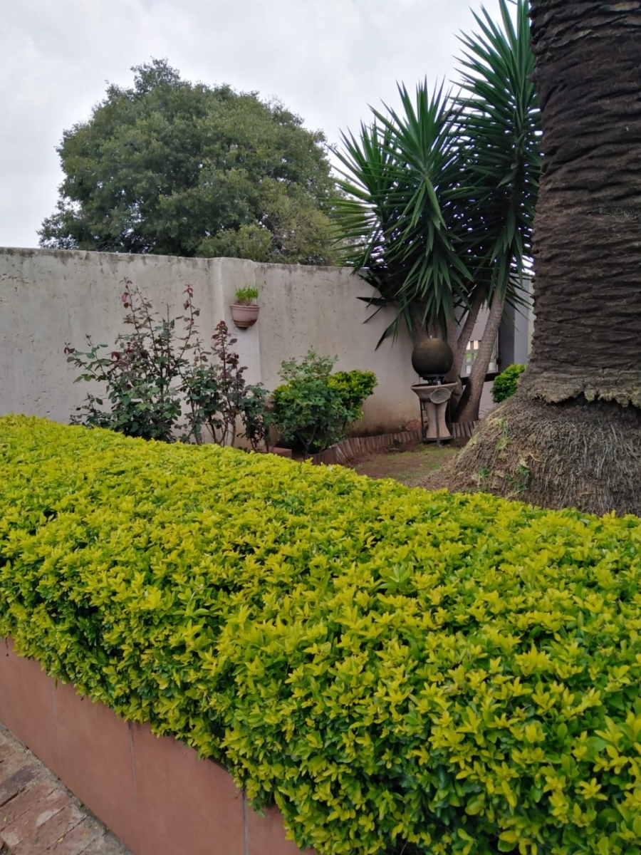 3 Bedroom Property for Sale in Crosby Gauteng