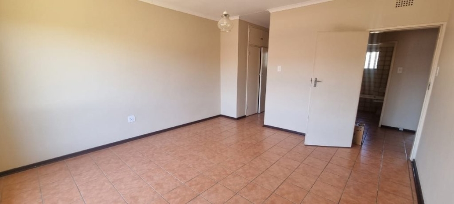 3 Bedroom Property for Sale in Aston Manor Gauteng