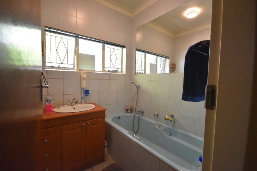 4 Bedroom Property for Sale in Sinoville Gauteng