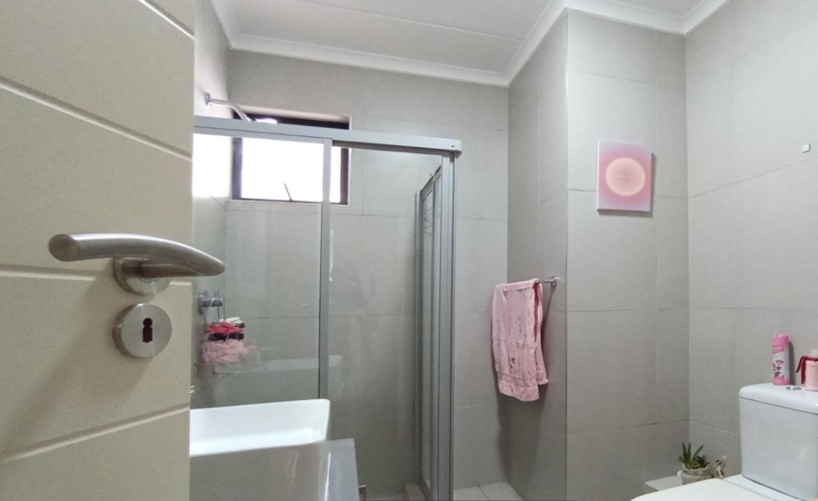 2 Bedroom Property for Sale in Carlswald Gauteng