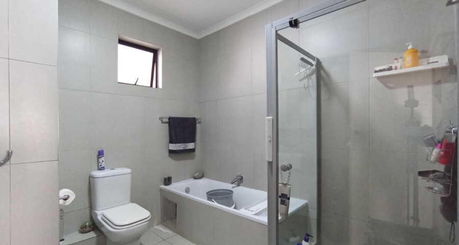 2 Bedroom Property for Sale in Carlswald Gauteng