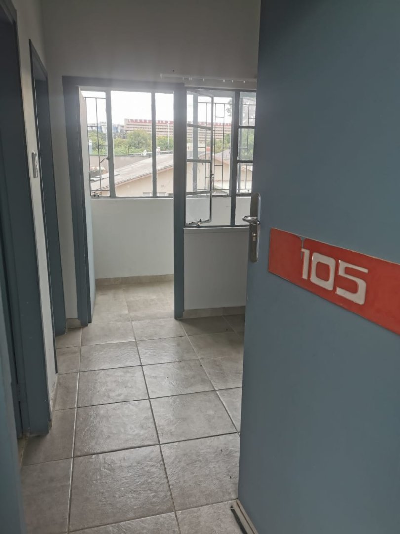 To Let  Bedroom Property for Rent in Gezina Gauteng