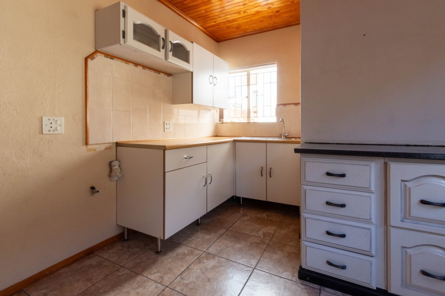 1 Bedroom Property for Sale in Parkdene Gauteng