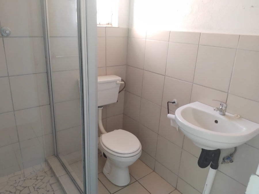 4 Bedroom Property for Sale in Simmerfield Gauteng