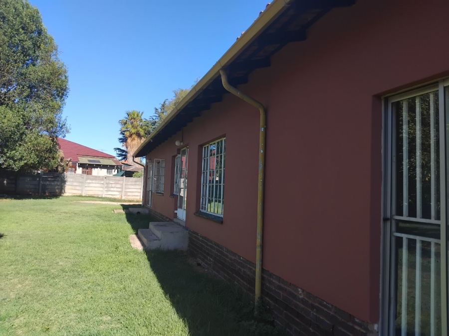 4 Bedroom Property for Sale in Simmerfield Gauteng