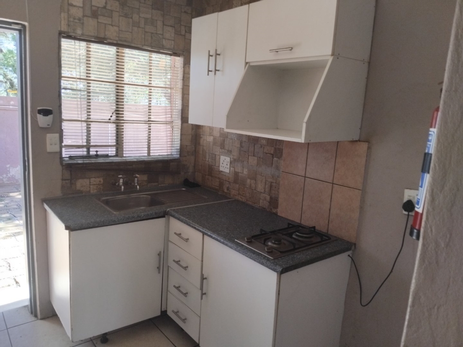 4 Bedroom Property for Sale in Simmerfield Gauteng