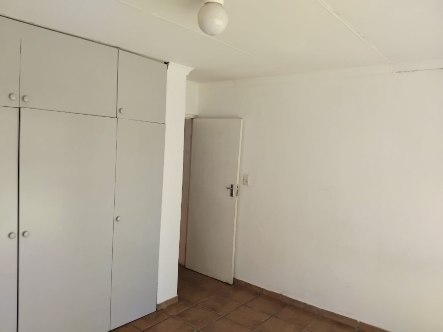 4 Bedroom Property for Sale in Simmerfield Gauteng