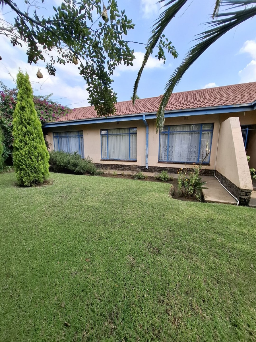 3 Bedroom Property for Sale in Vanderbijlpark SE 2 Gauteng