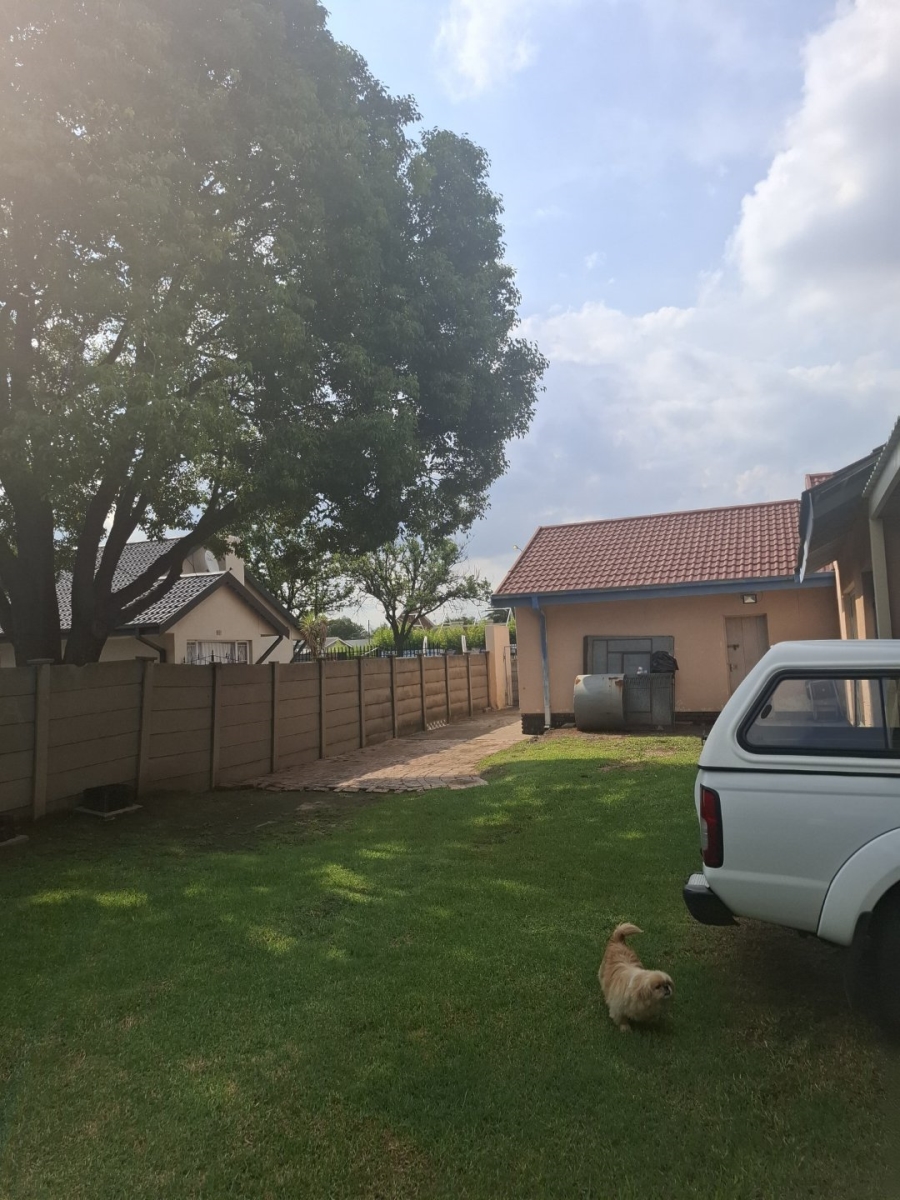 3 Bedroom Property for Sale in Vanderbijlpark SE 2 Gauteng