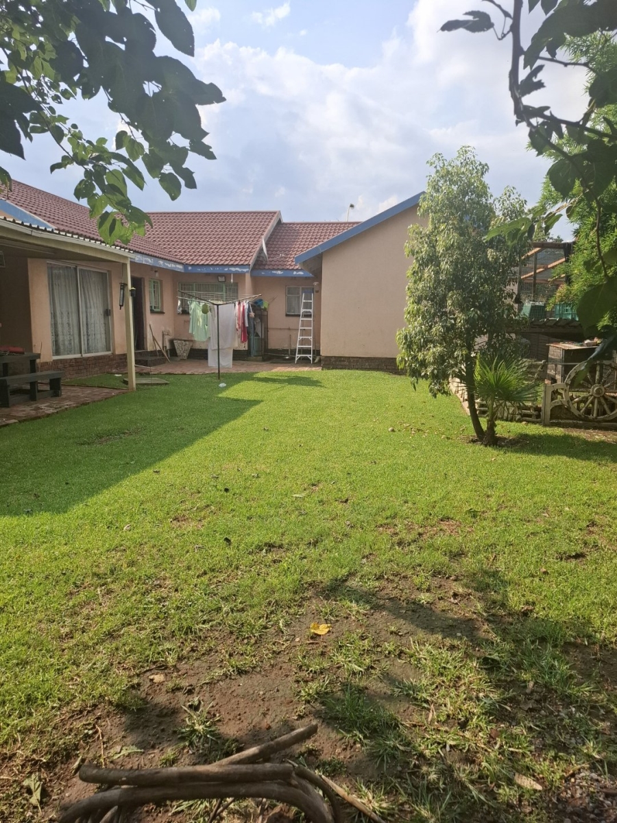 3 Bedroom Property for Sale in Vanderbijlpark SE 2 Gauteng