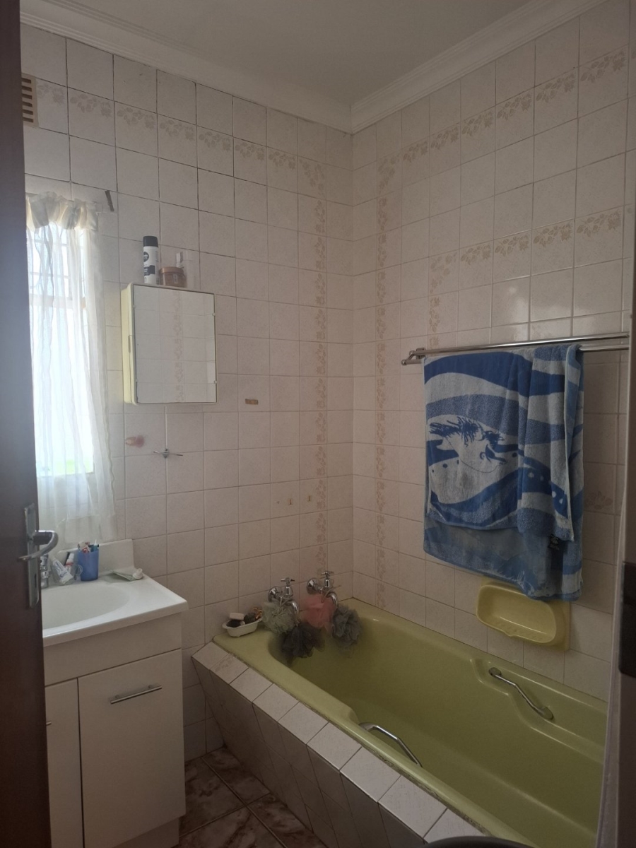 3 Bedroom Property for Sale in Vanderbijlpark SE 2 Gauteng