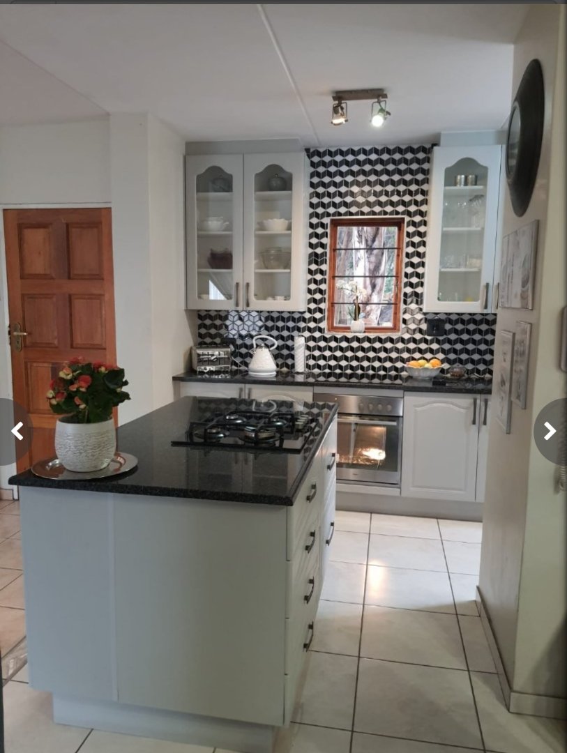 To Let 3 Bedroom Property for Rent in Fourways Gauteng