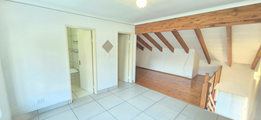 1 Bedroom Property for Sale in Ormonde Gauteng