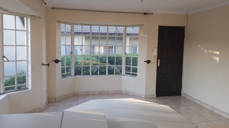 To Let 1 Bedroom Property for Rent in Ormonde Gauteng