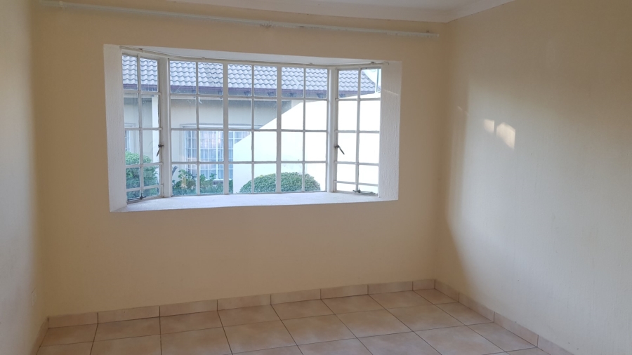 To Let 1 Bedroom Property for Rent in Ormonde Gauteng