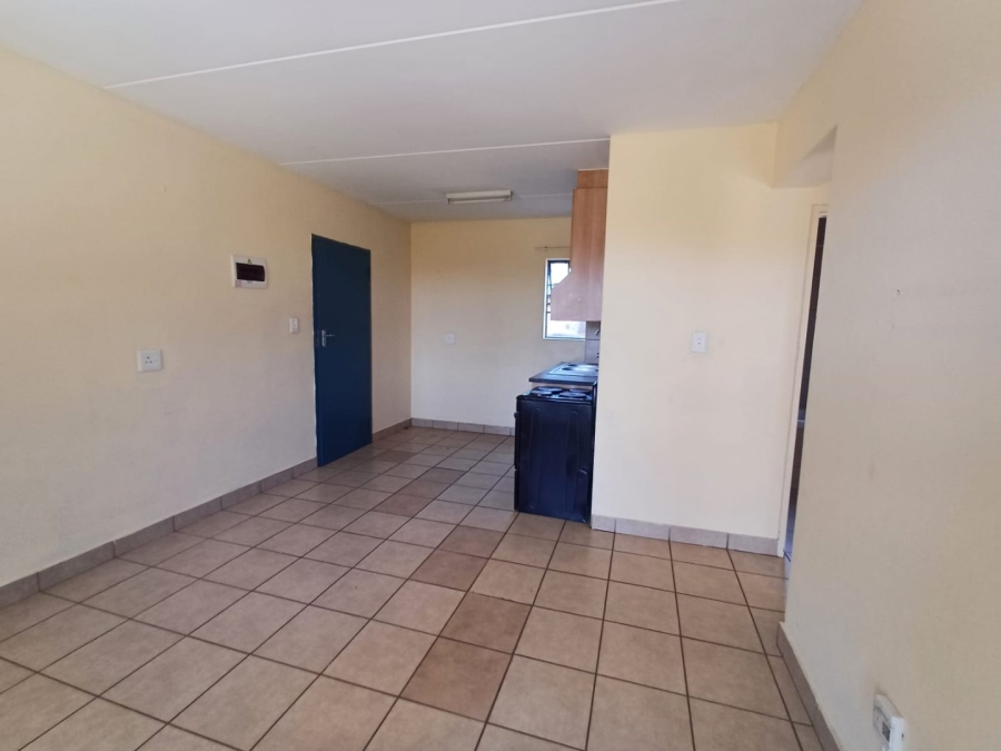 To Let 2 Bedroom Property for Rent in Chantelle Gauteng