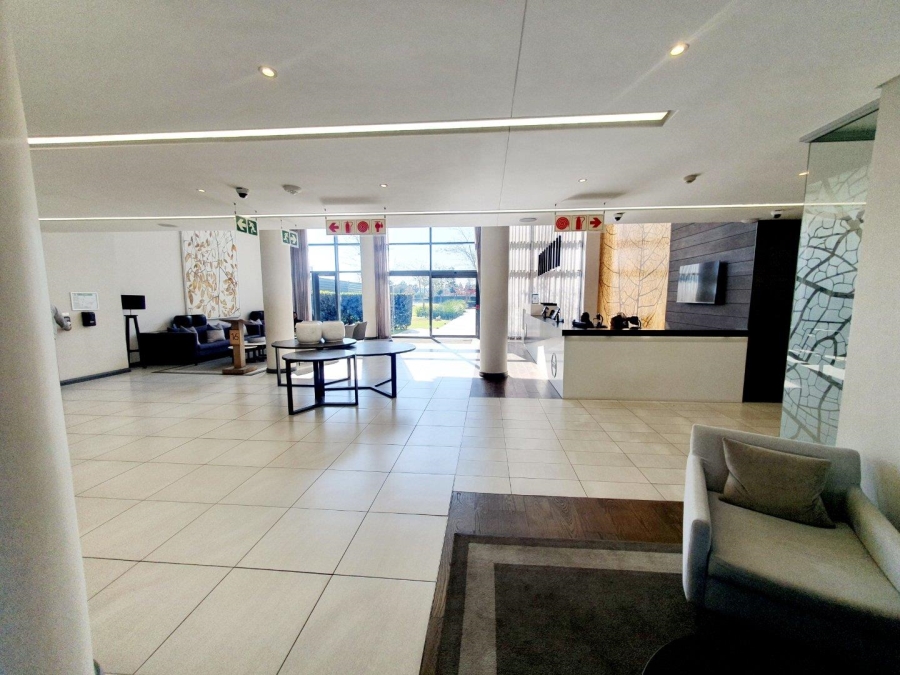 1 Bedroom Property for Sale in Menlyn Gauteng