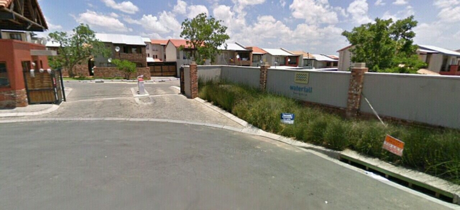 2 Bedroom Property for Sale in Vorna Valley Gauteng