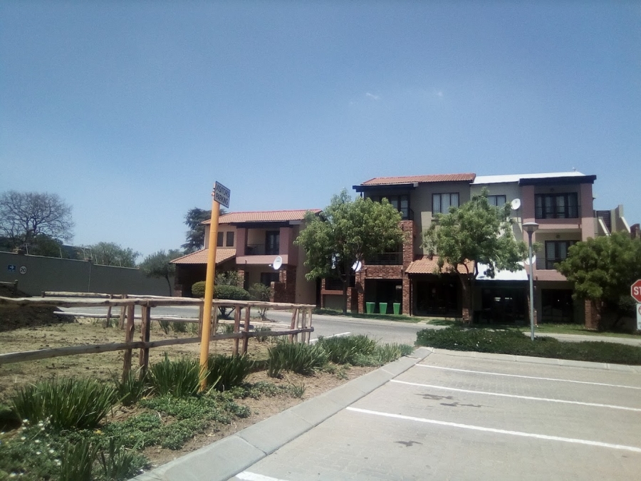 2 Bedroom Property for Sale in Vorna Valley Gauteng