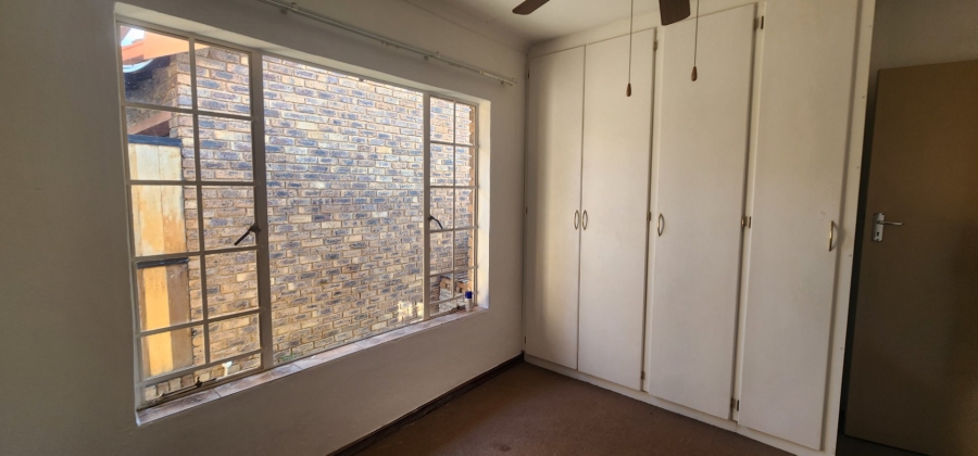 To Let 3 Bedroom Property for Rent in Amberfield Glen Gauteng