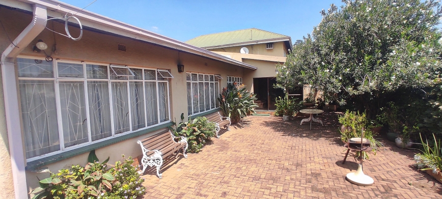 4 Bedroom Property for Sale in Vanderbijlpark SE 1 Gauteng