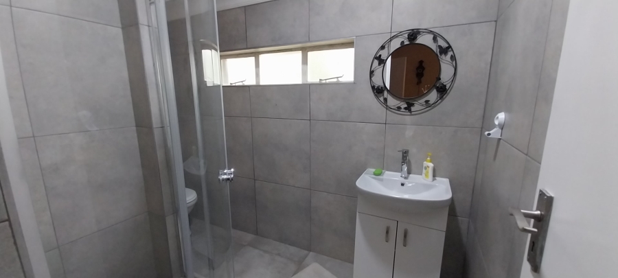 To Let 1 Bedroom Property for Rent in Hurlyvale Gauteng