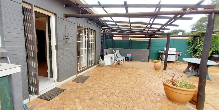 To Let 1 Bedroom Property for Rent in Hurlyvale Gauteng