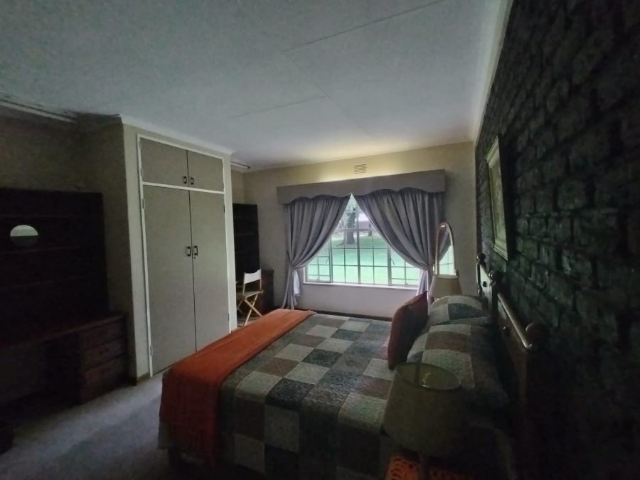 4 Bedroom Property for Sale in Meyerton Central Gauteng