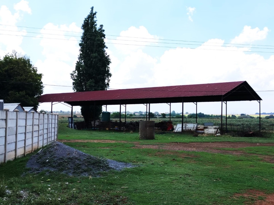 4 Bedroom Property for Sale in Meyerton Central Gauteng