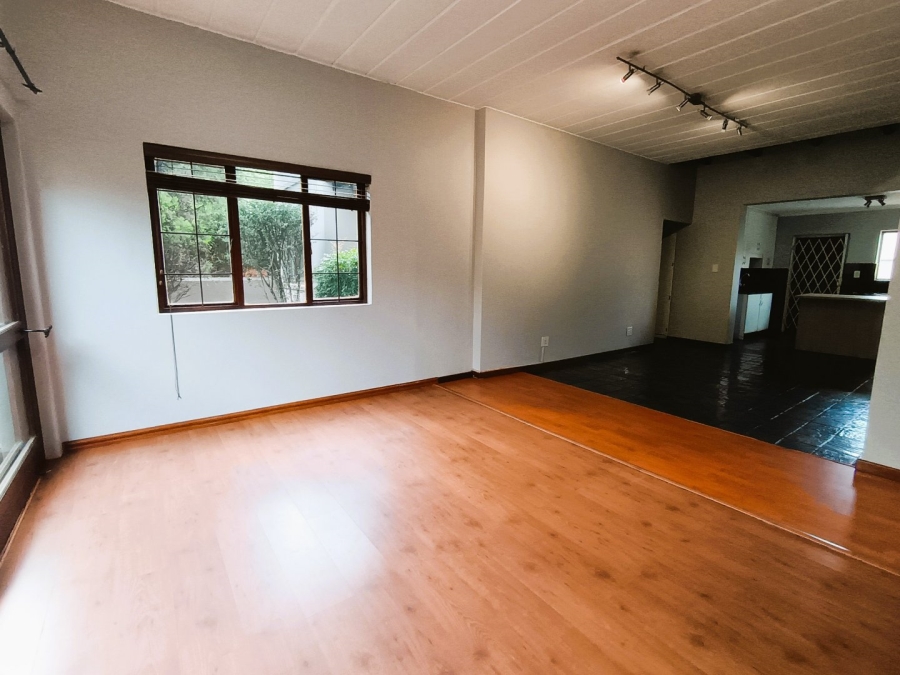 To Let 4 Bedroom Property for Rent in Eldoglen Gauteng