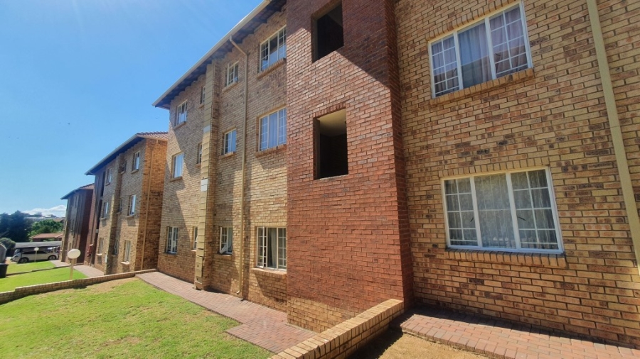 3 Bedroom Property for Sale in Erand Gardens Gauteng