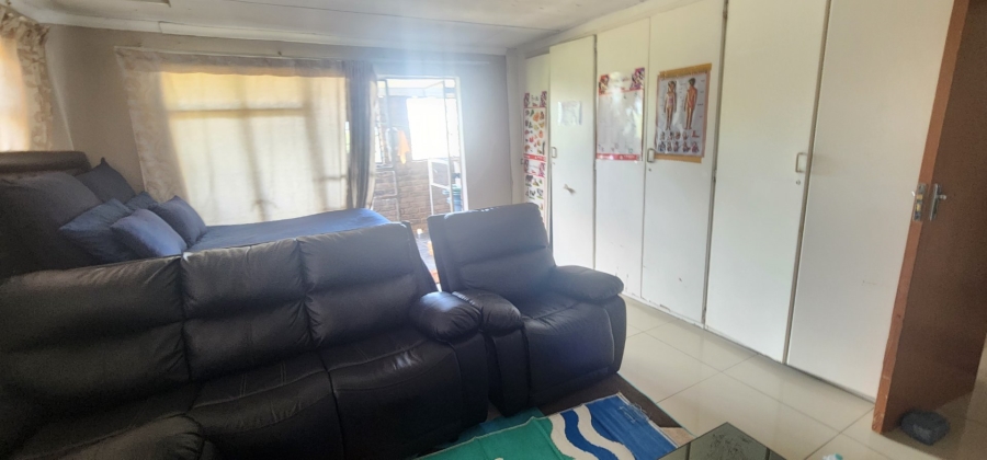 4 Bedroom Property for Sale in Laudium Gauteng