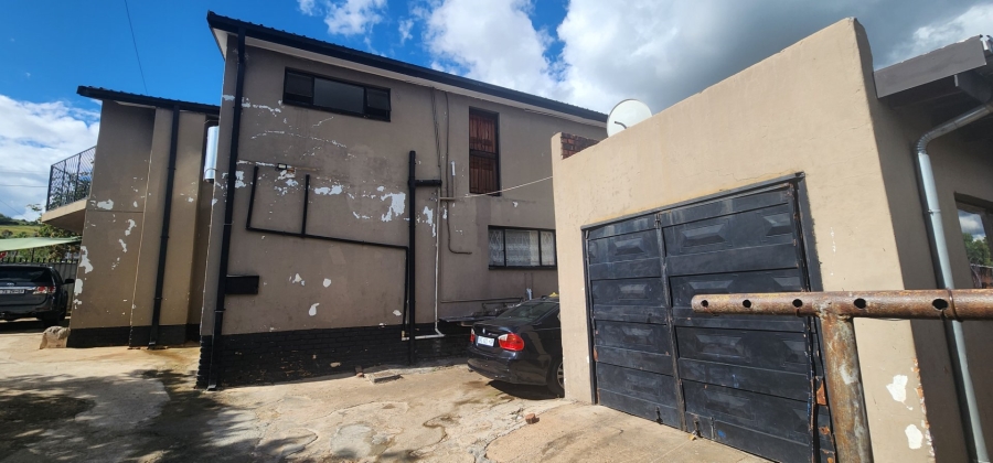 4 Bedroom Property for Sale in Laudium Gauteng