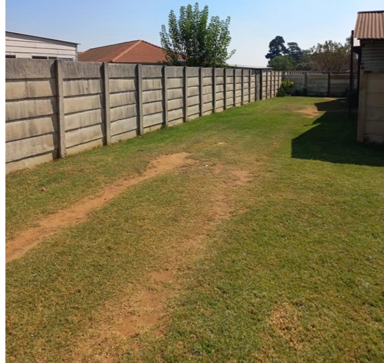 To Let 2 Bedroom Property for Rent in Marister Gauteng