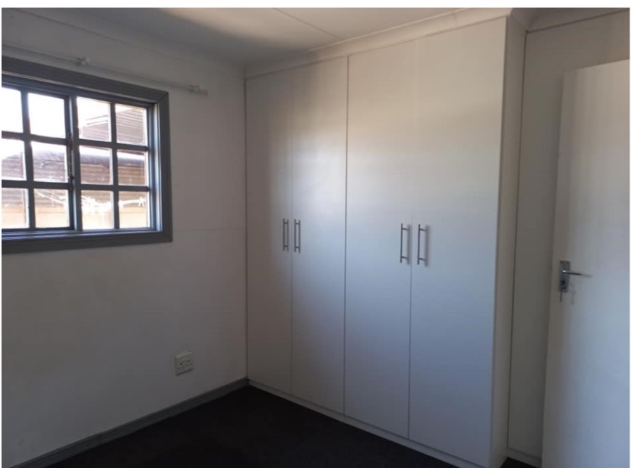 To Let 2 Bedroom Property for Rent in Marister Gauteng